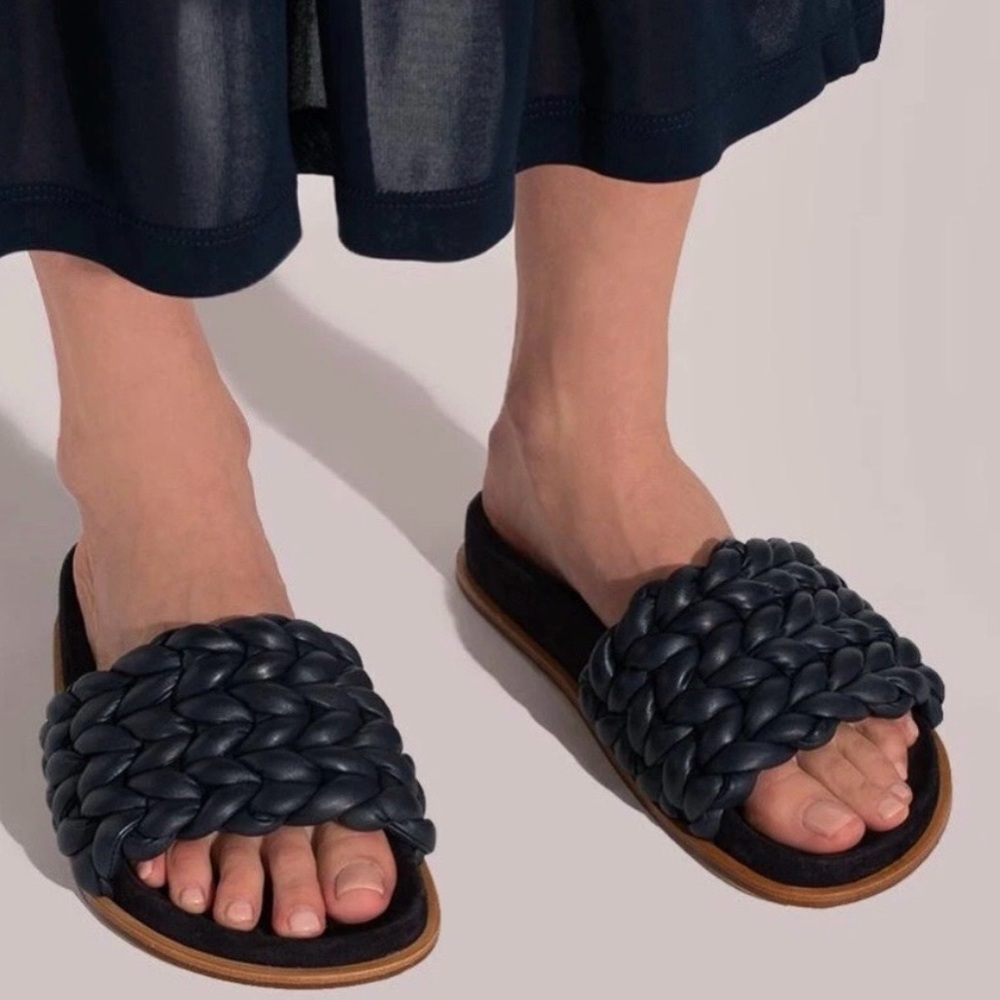 Chloe Kacey Braided Leather Slides in Black